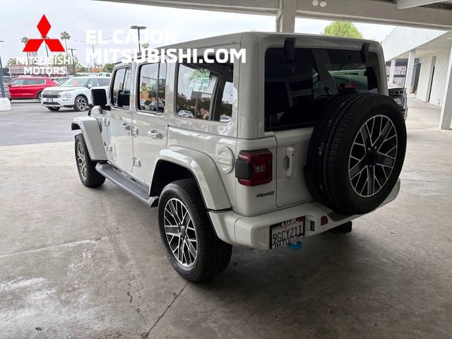 Used 2023 Jeep Wrangler Unlimited Sahara AWD/4WD image 6