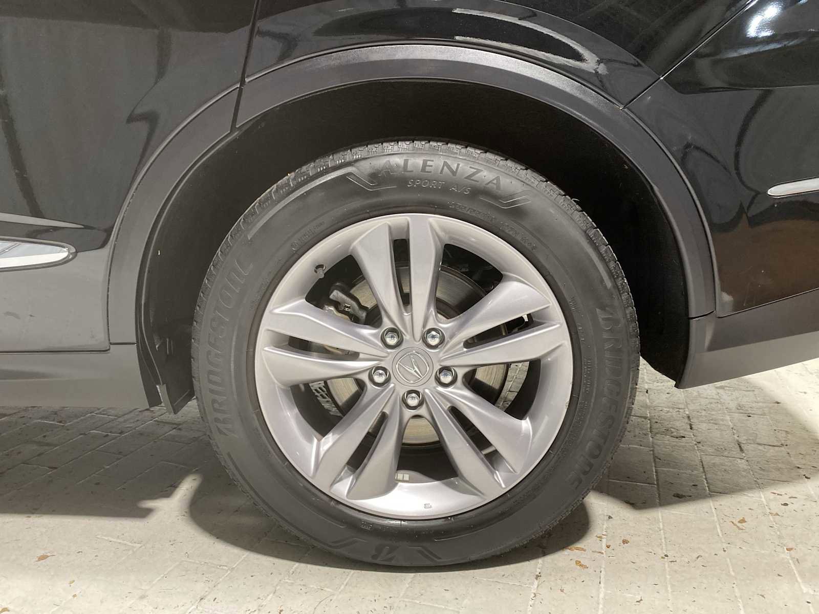 Used 2023 Acura MDX SH-AWD image 8