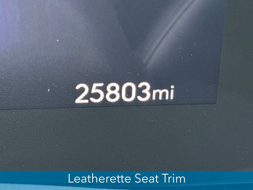 Used 2025 Buick Envista Sport Touring image 25