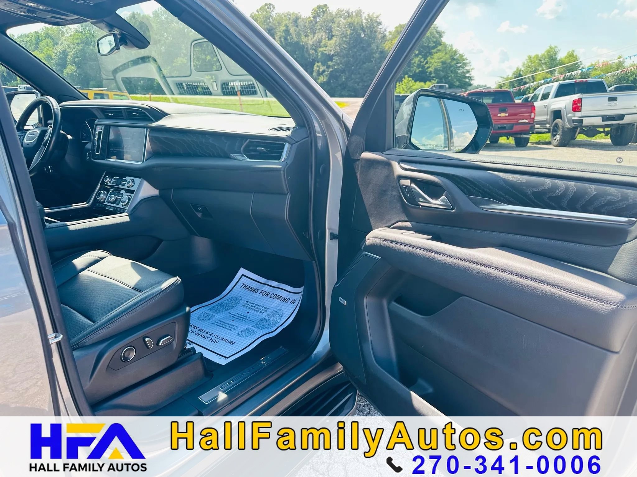Used 2021 GMC Yukon Denali RWD image 30
