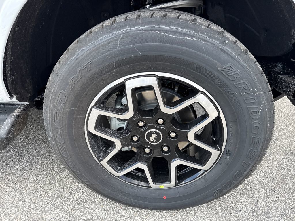 New 2026 Ford Bronco Outer Banks image 11