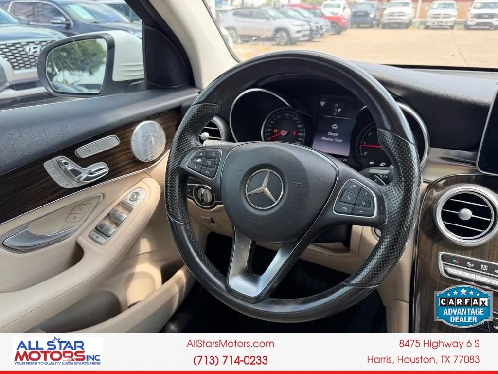 Used 2017 Mercedes-Benz GLC 300 image 23