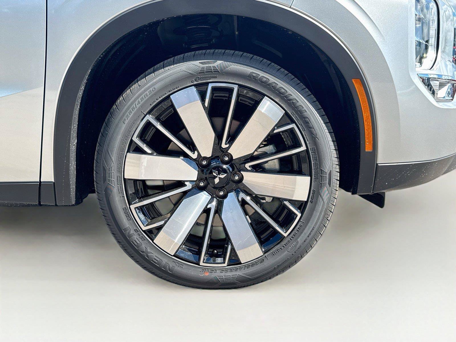 New 2026 Mitsubishi Outlander SE FWD image 35