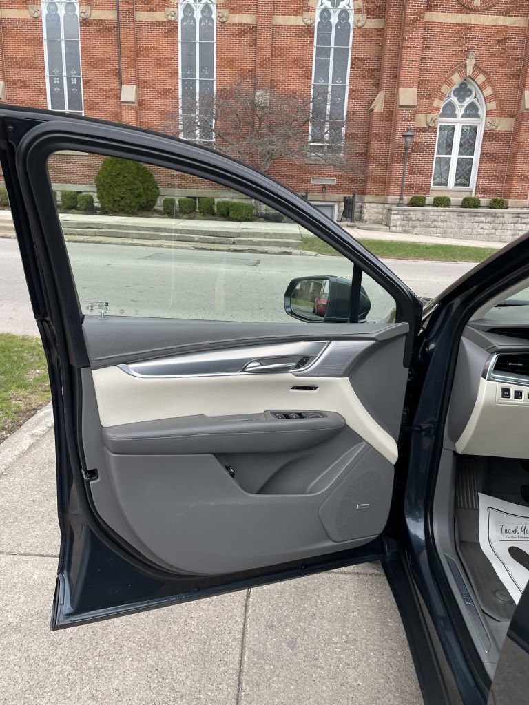 Used 2020 Cadillac XT5 Premium Luxury image 6