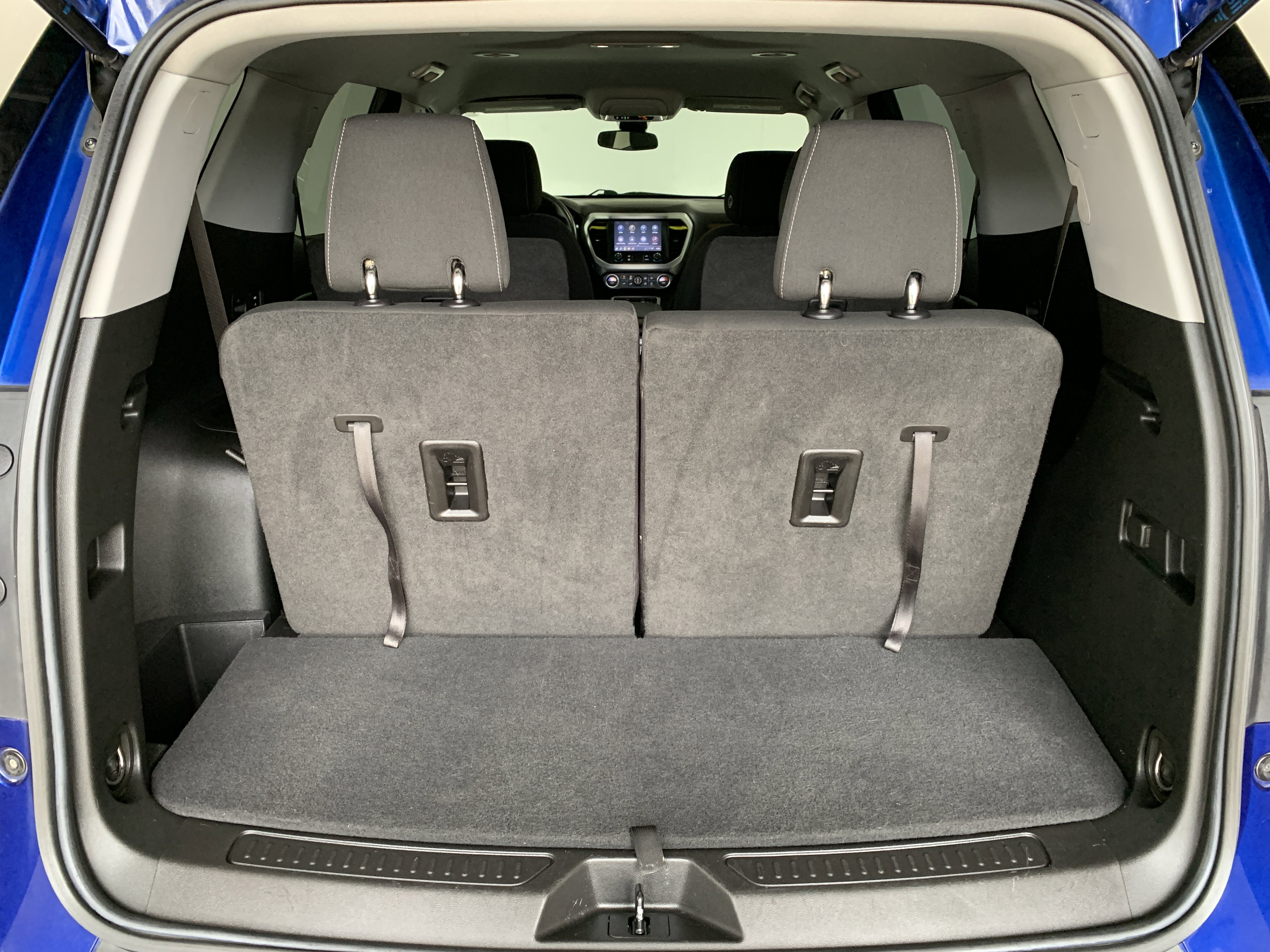 Used 2023 GMC Acadia SLE w/ Elevation Edition image 42