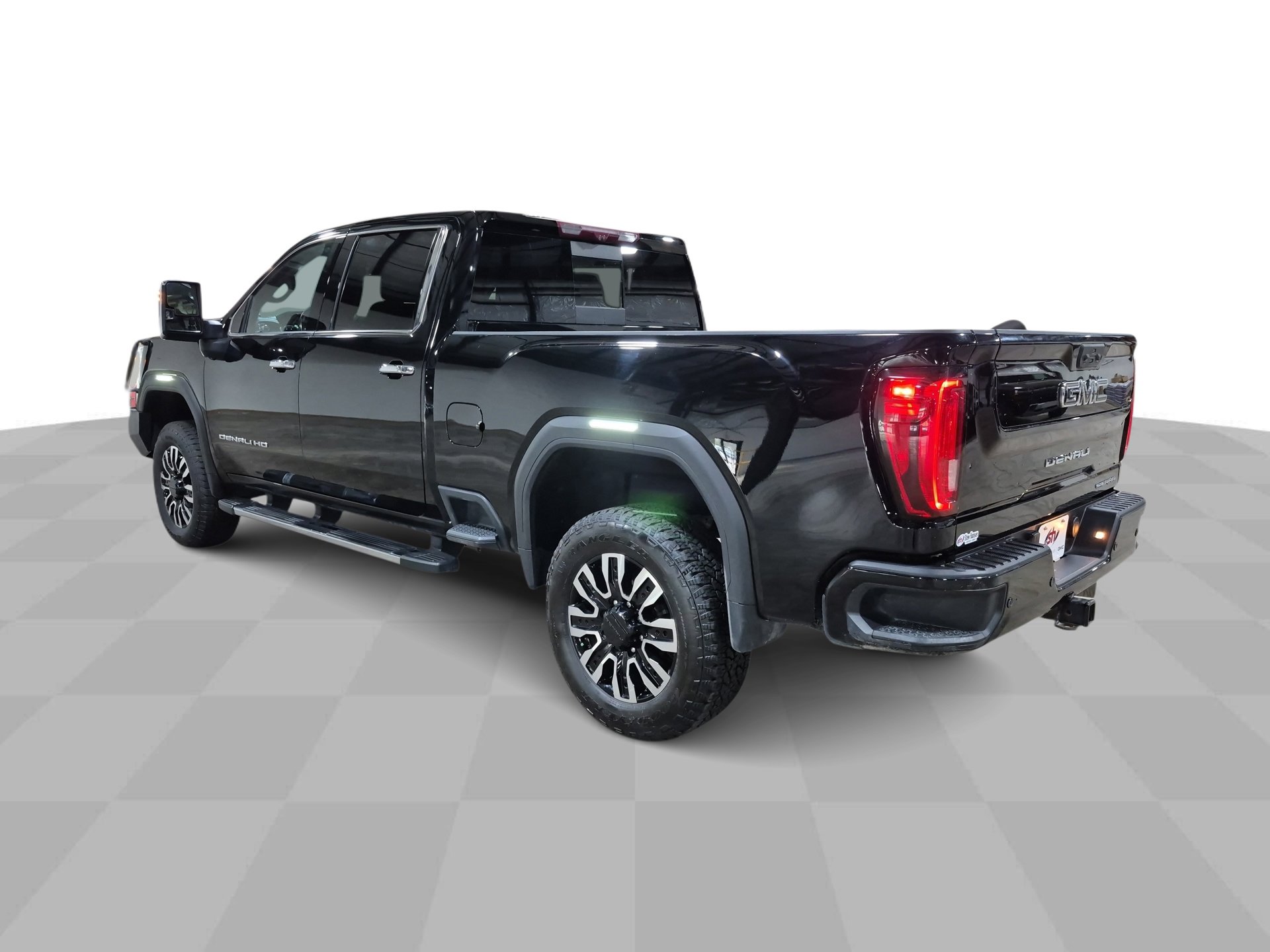 Certified 2023 GMC Sierra 3500 Denali w/ Denali Ultimate Package AWD/4WD image 7