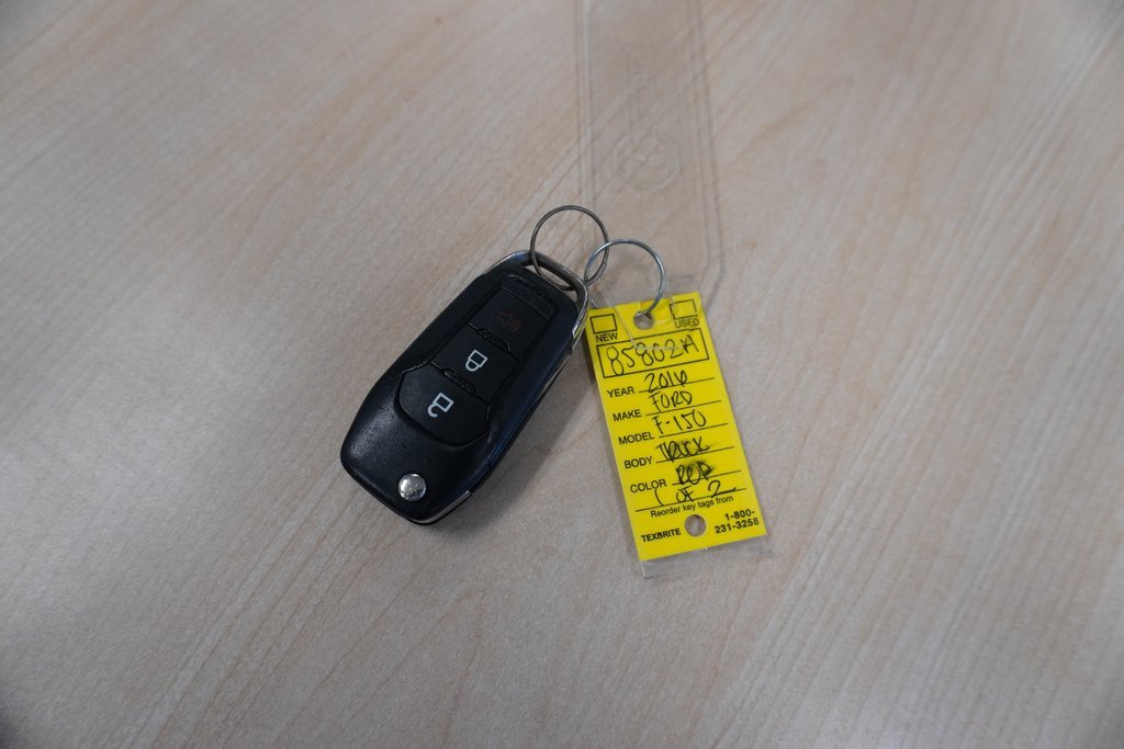 Used 2016 Ford F150 XLT w/ Equipment Group 301A Mid image 34