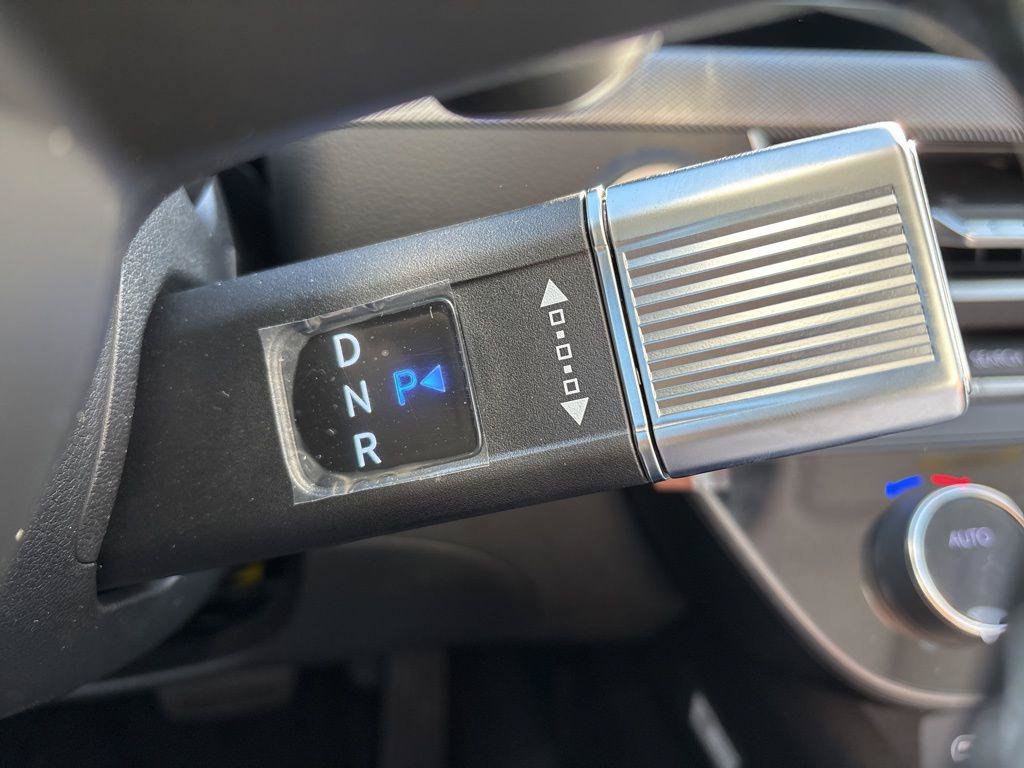 New 2025 Hyundai Sonata SEL FWD image 18