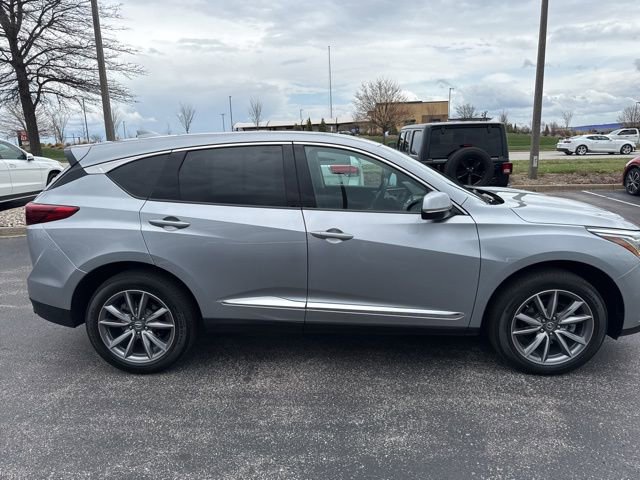 Used 2020 Acura RDX w/ Technology Package image 2