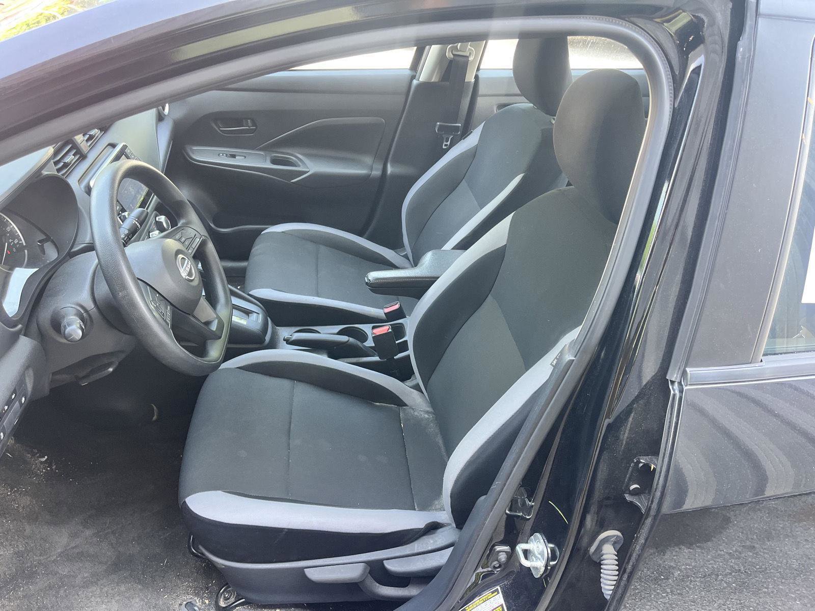 Used 2025 Nissan Versa S w/ Trunk Package FWD image 11