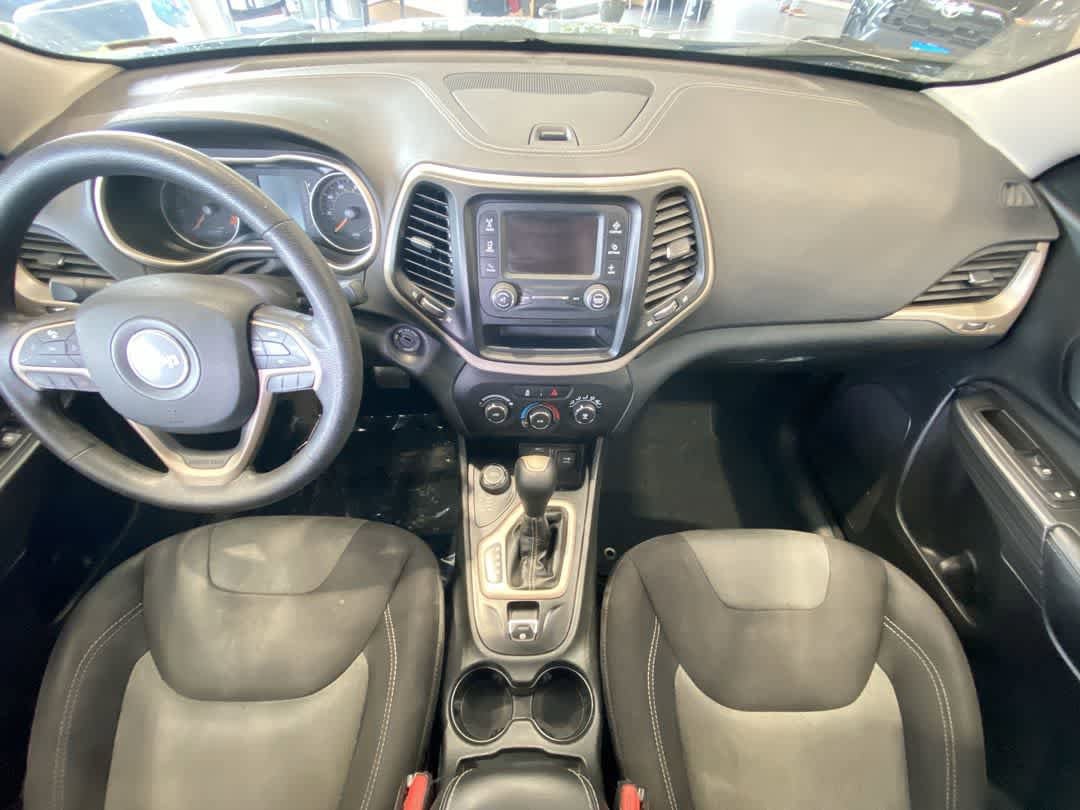 Used 2015 Jeep Cherokee Sport AWD/4WD image 22
