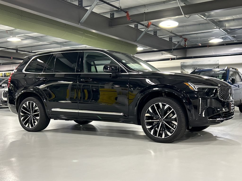 Used 2026 Volvo XC90 B6 Plus w/ Protection Package Premier