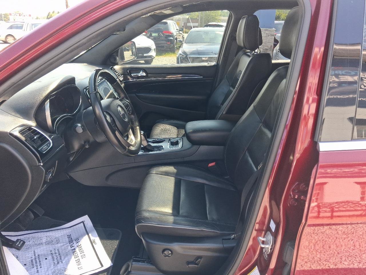 Used 2021 Jeep Grand Cherokee Overland AWD/4WD image 18