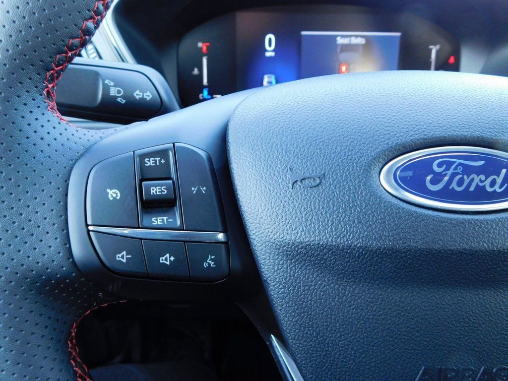 New 2026 Ford Escape ST-Line w/ Cold Weather Package AWD/4WD image 30