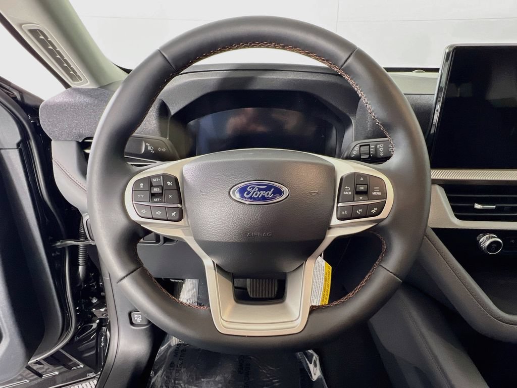 New 2026 Ford Explorer Active AWD/4WD image 8