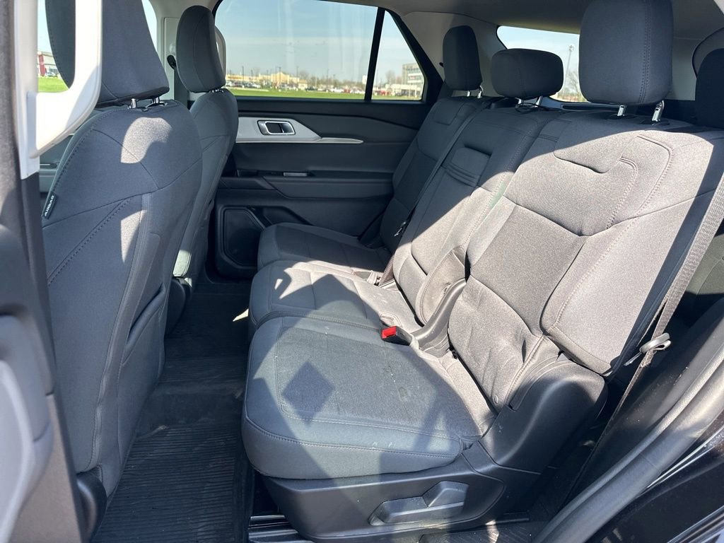 Used 2025 Ford Explorer Active image 14