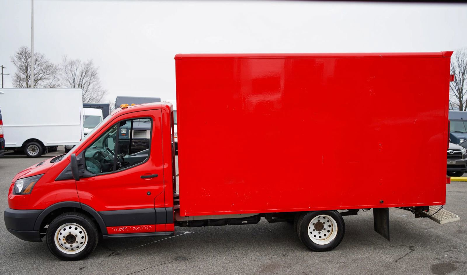 Used 2018 Ford Transit 350 138 DRW image 4