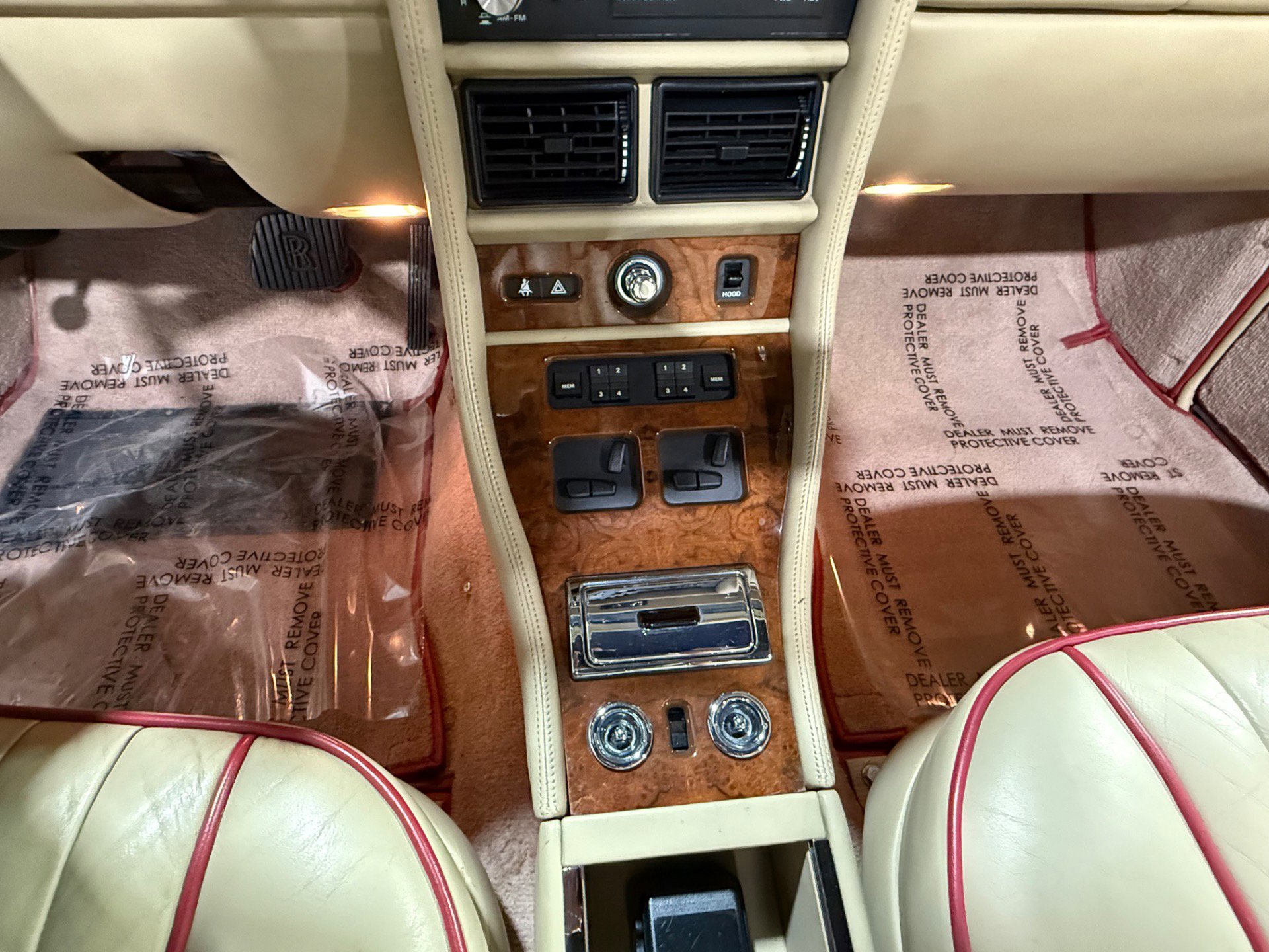 Used 1988 Rolls-Royce Corniche II image 41