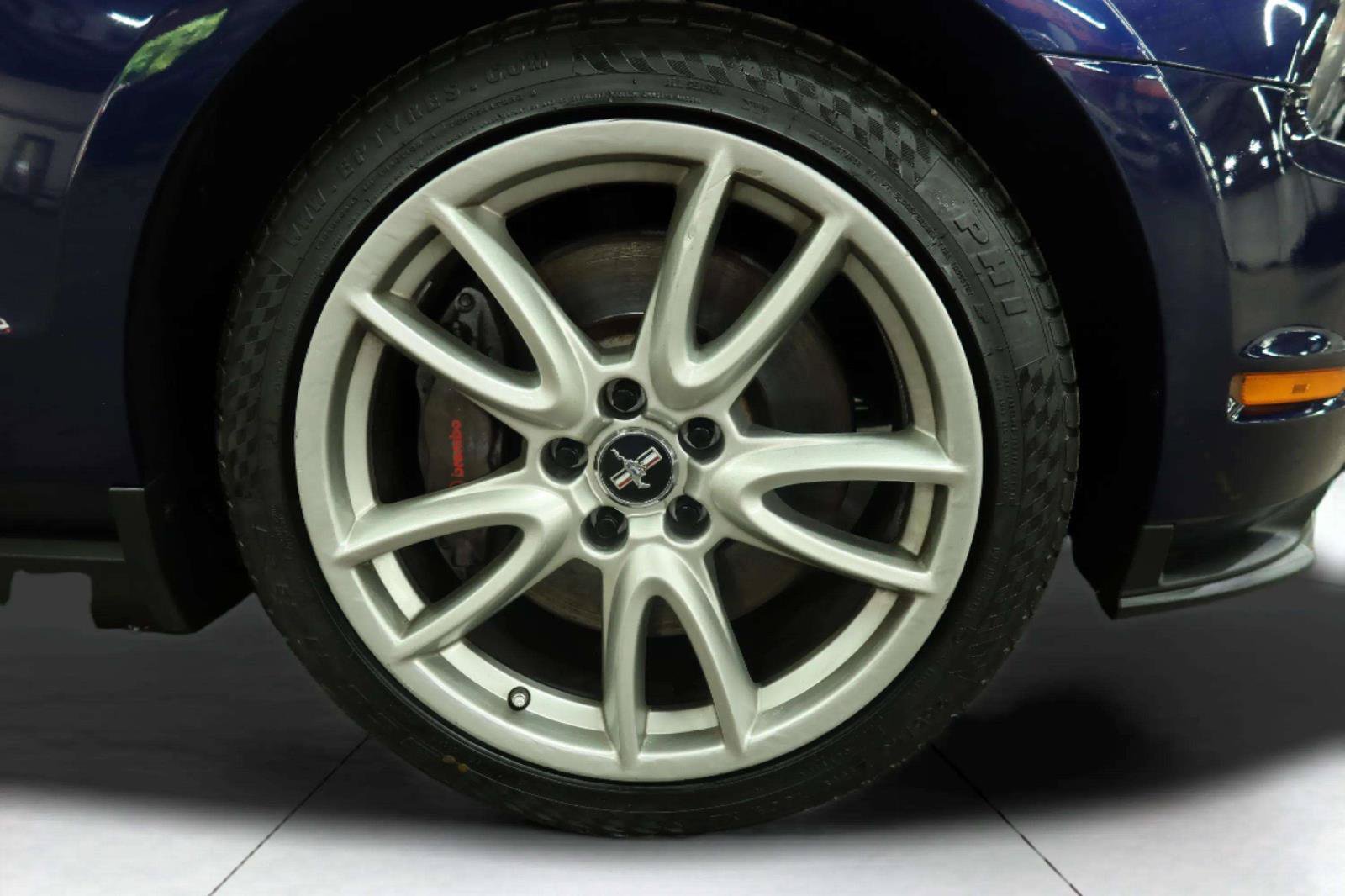 Used 2012 Ford Mustang GT Premium w/ Brembo Brake Pkg RWD image 37