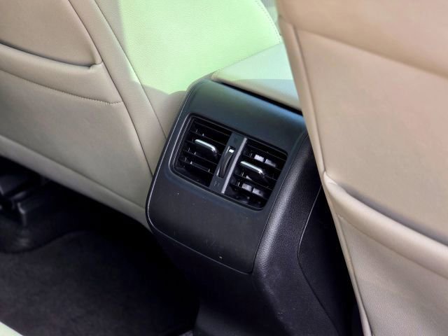 Used 2020 Honda Accord Touring image 36