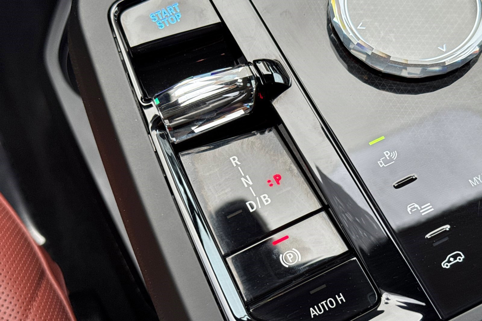 Used 2025 BMW iX M60 image 15