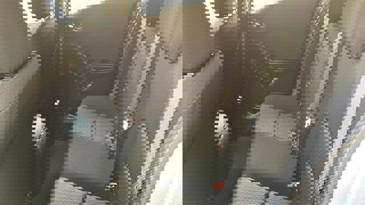 Used 2016 MAZDA MAZDA3 i Sport w/ Preferred Equipment Package image 15