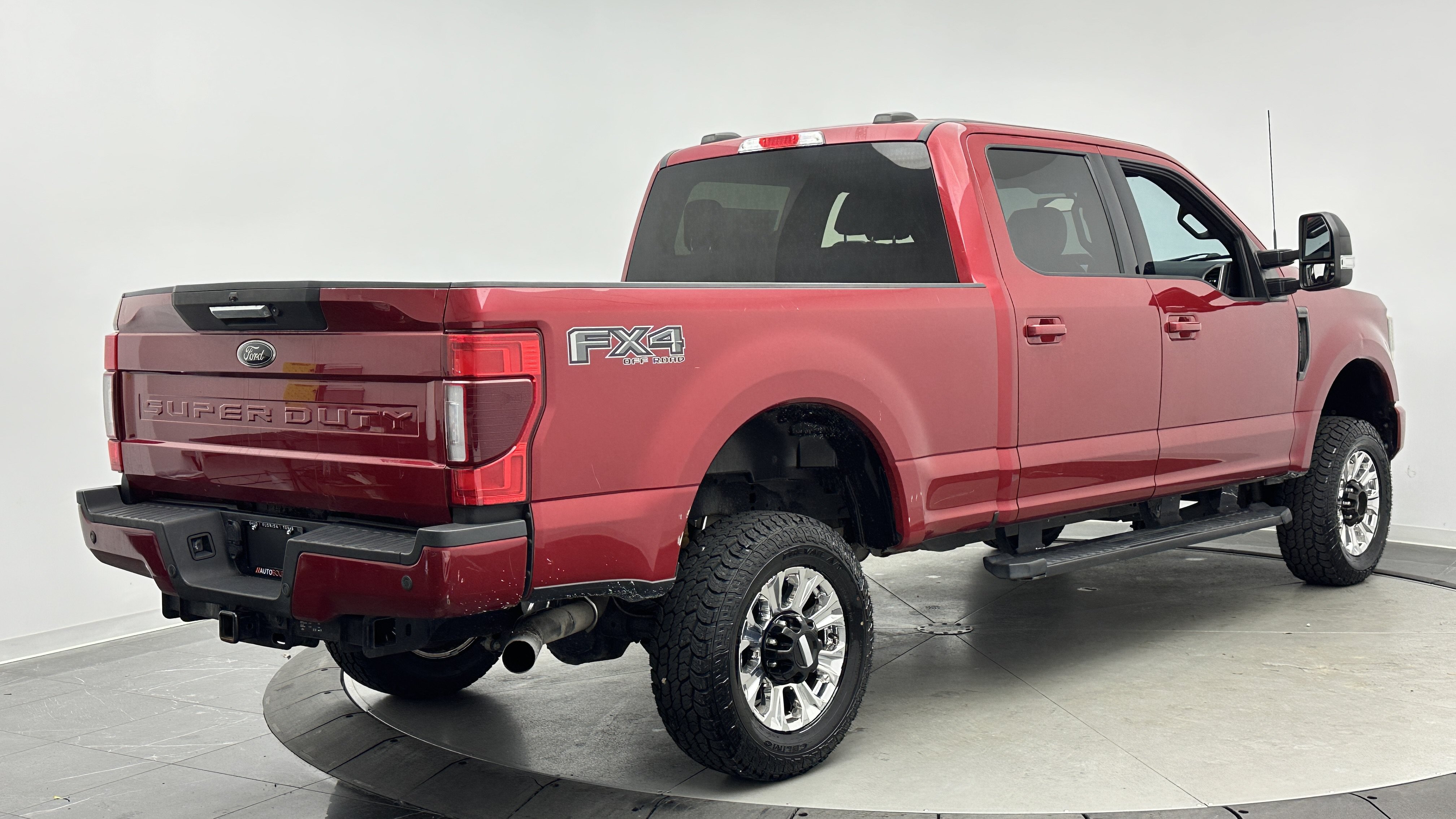 Used 2022 Ford F250 Lariat w/ Black Appearance Package AWD/4WD image 7