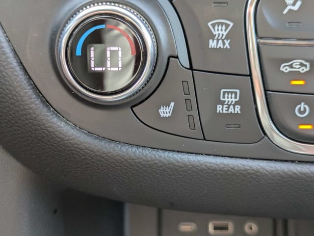 Used 2022 Chevrolet Equinox LT FWD image 24