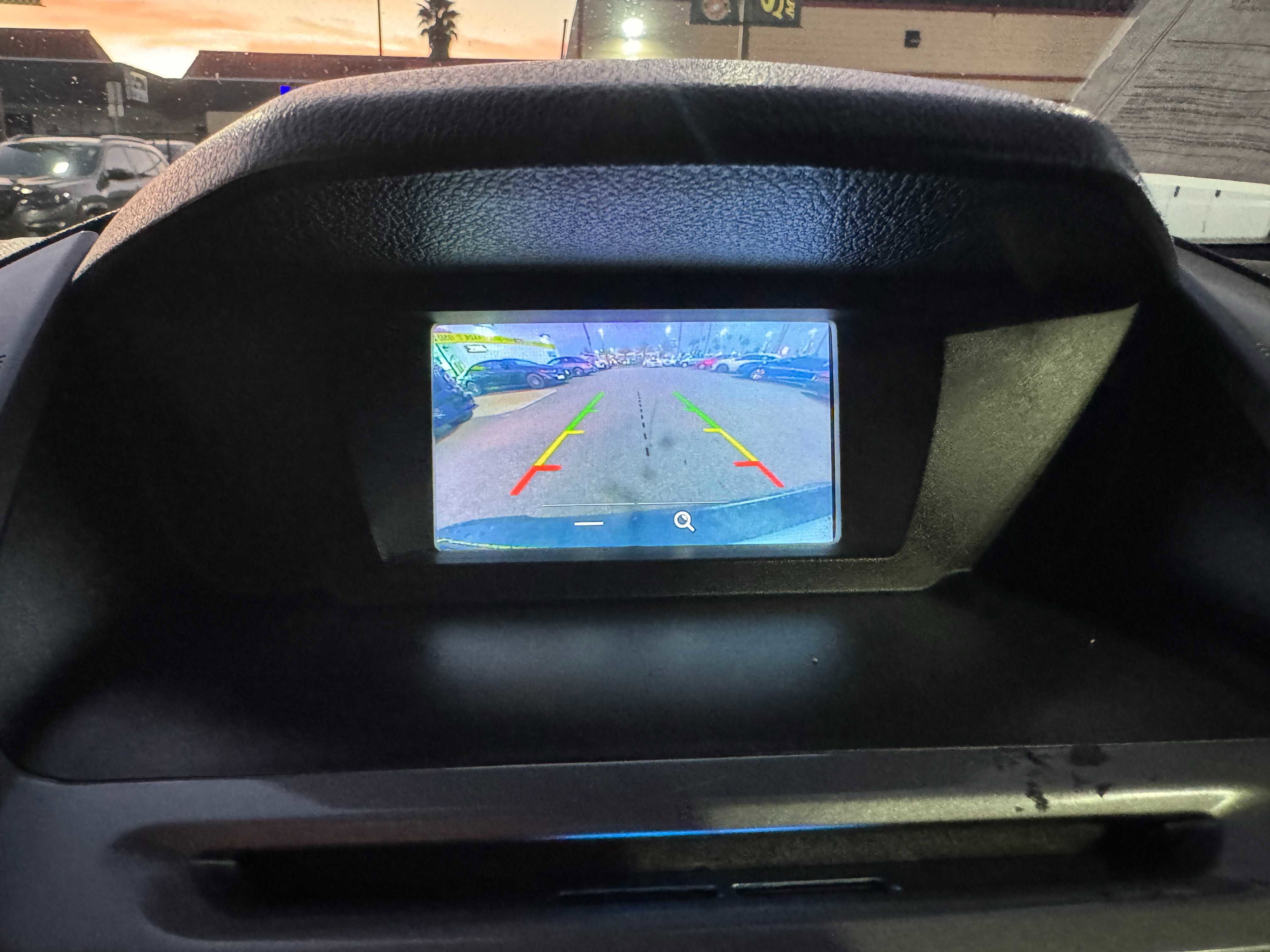 Used 2016 Ford Transit Connect XLT image 18