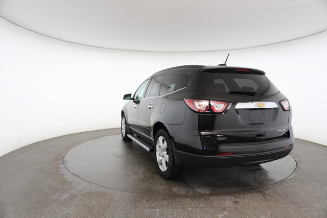 Used 2016 Chevrolet Traverse LT w/ Style and Technology Package image 12