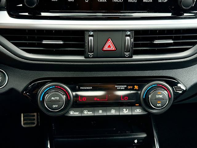 Used 2024 Kia Forte GT-Line w/ GT-Line Premium Package image 15