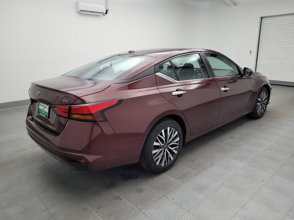 Used 2023 Nissan Altima 2.5 SV image 10