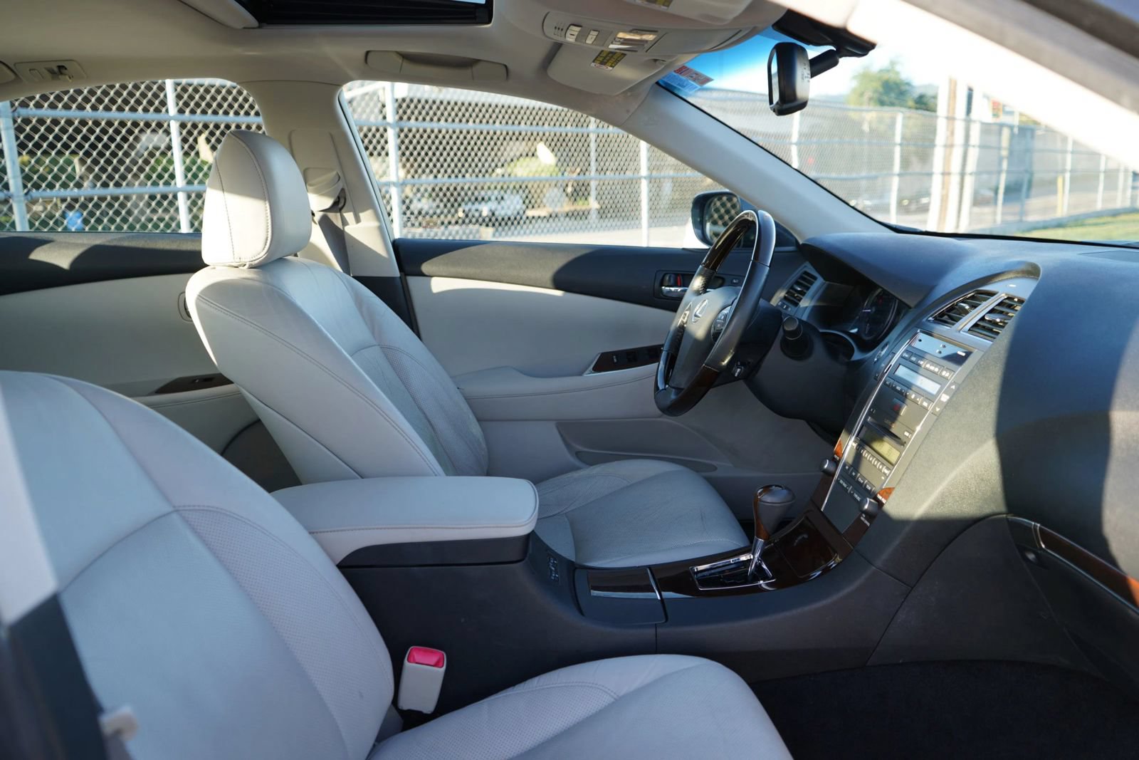 Used 2011 Lexus ES 350 FWD image 22