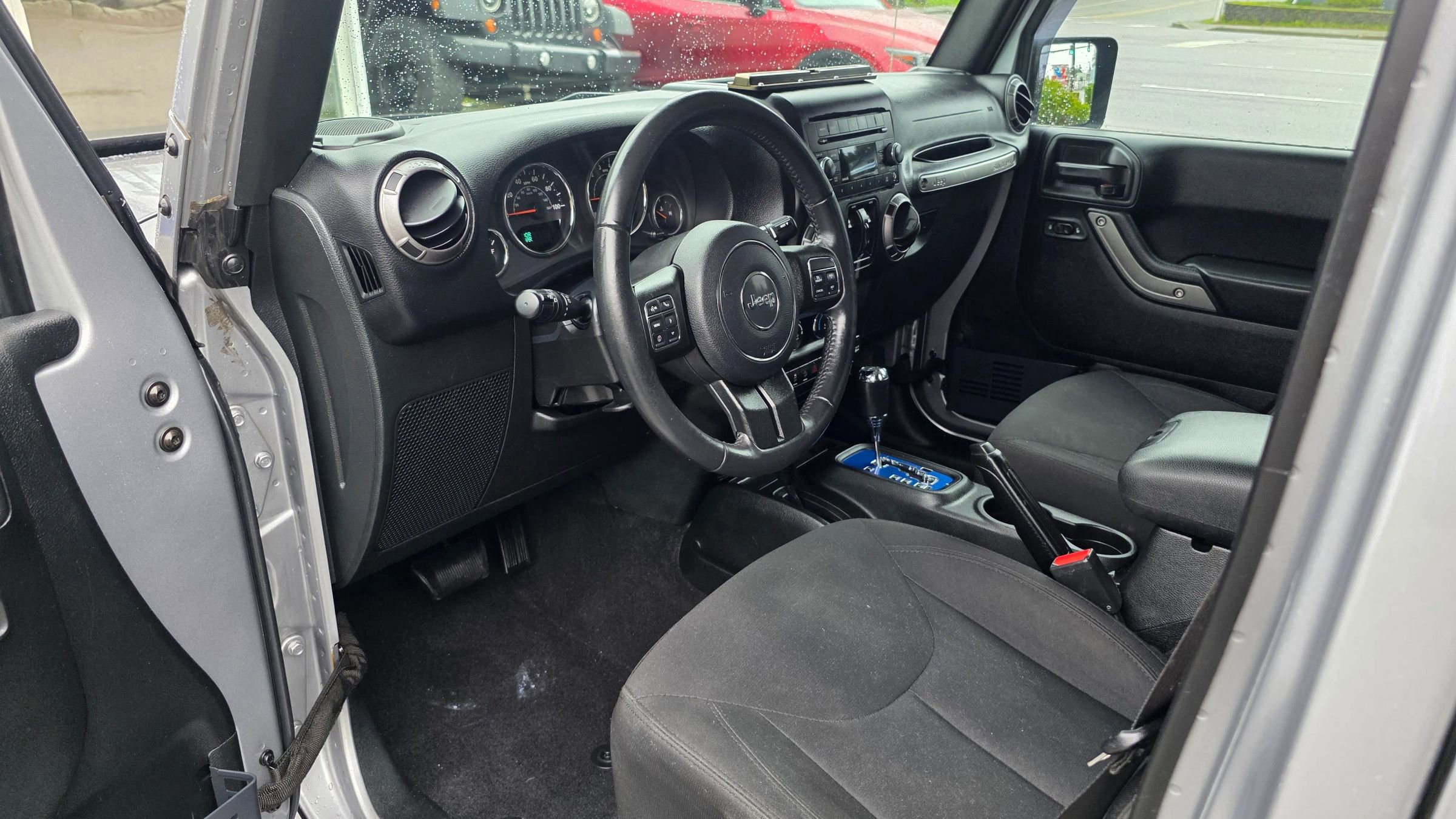 Used 2018 Jeep Wrangler Unlimited Sport S image 8