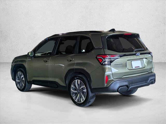 Used 2025 Subaru Forester Touring AWD/4WD image 8