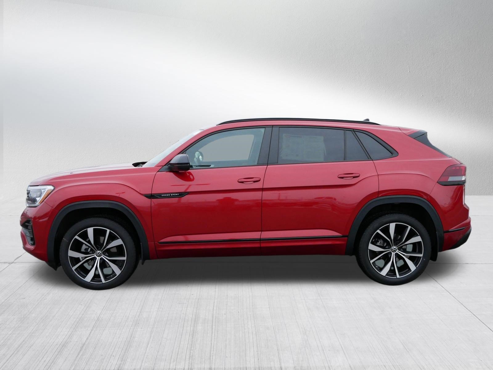 Certified 2025 Volkswagen Atlas Cross Sport SEL R-Line AWD/4WD image 4