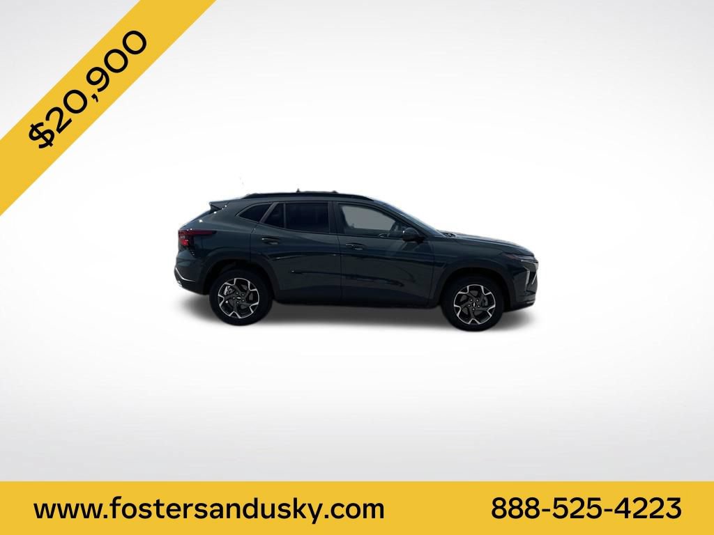 Used 2025 Chevrolet Trax LT w/ Driver Confidence Package FWD image 6