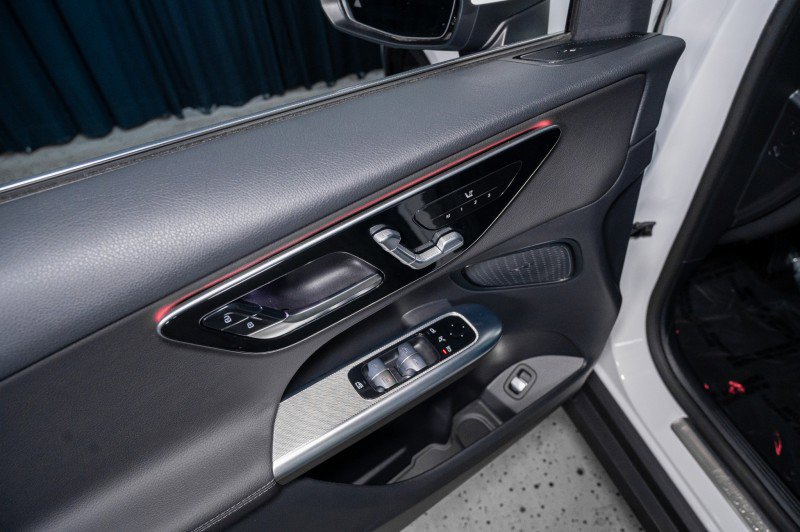 Certified 2026 Mercedes-Benz GLC 300 image 10