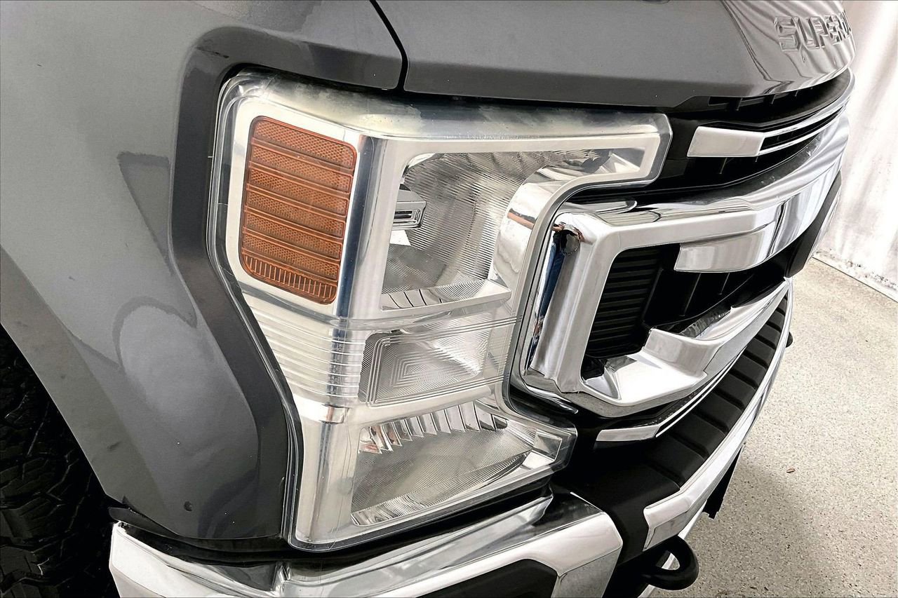 Used 2022 Ford F250 XLT w/ XLT Value Package image 28