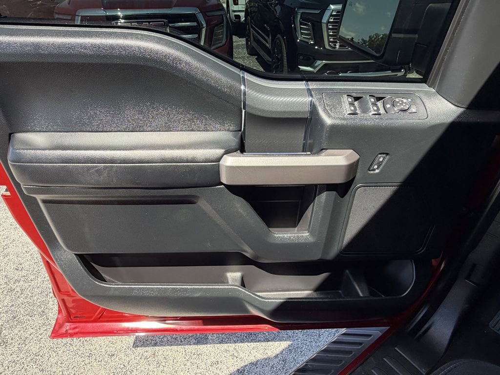Used 2020 Ford F150 XLT w/ Equipment Group 302A Luxury AWD/4WD image 21