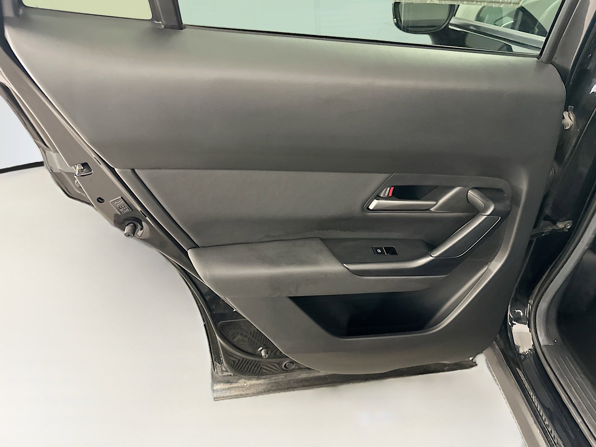 Used 2025 MAZDA CX-50 AWD 2.5 S w/ Preferred Package image 27