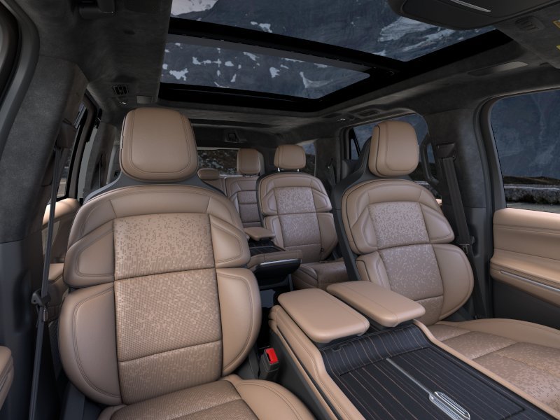 New 2026 Lincoln Navigator Black Label AWD/4WD image 10