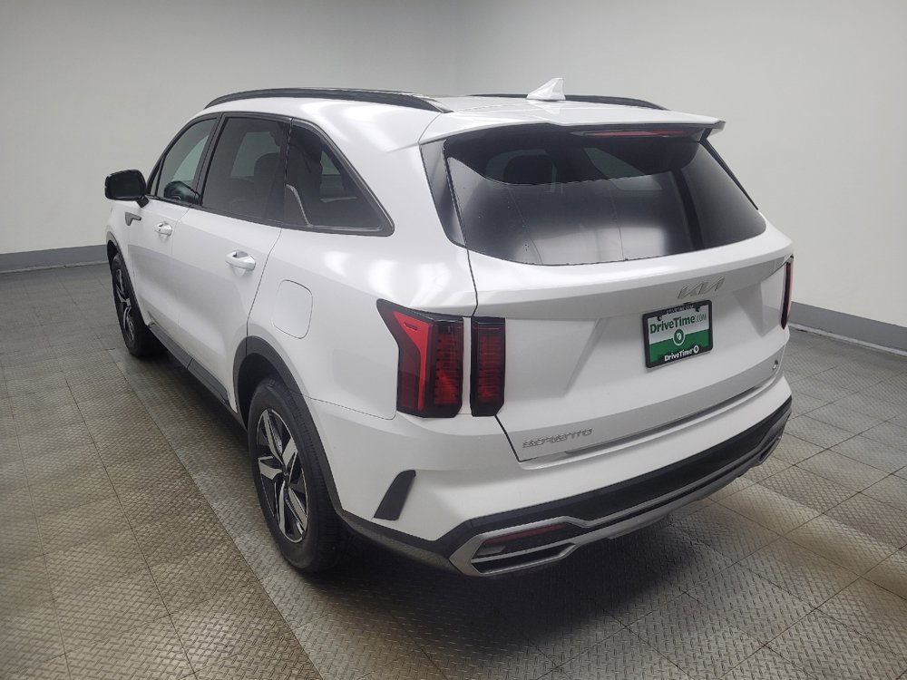 Used 2023 Kia Sorento EX w/ Panoramic Sunroof Package FWD image 5