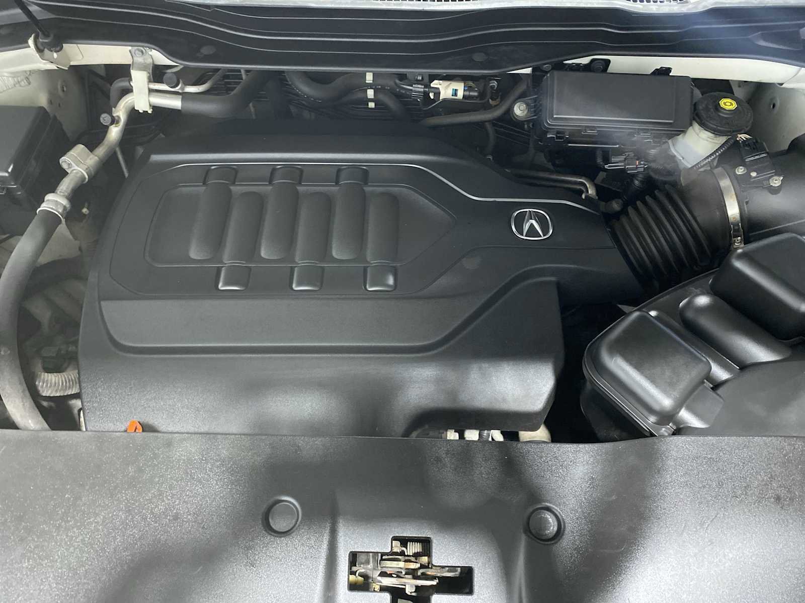 Used 2017 Acura MDX SH-AWD image 9