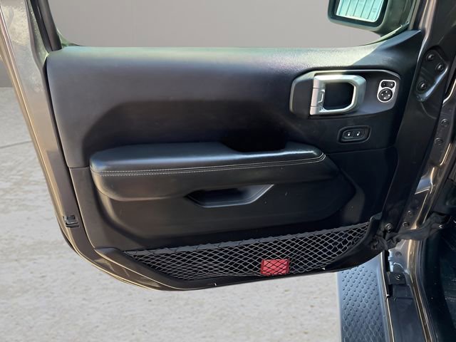 Used 2019 Jeep Wrangler Unlimited Sahara w/ Cold Weather Group image 20