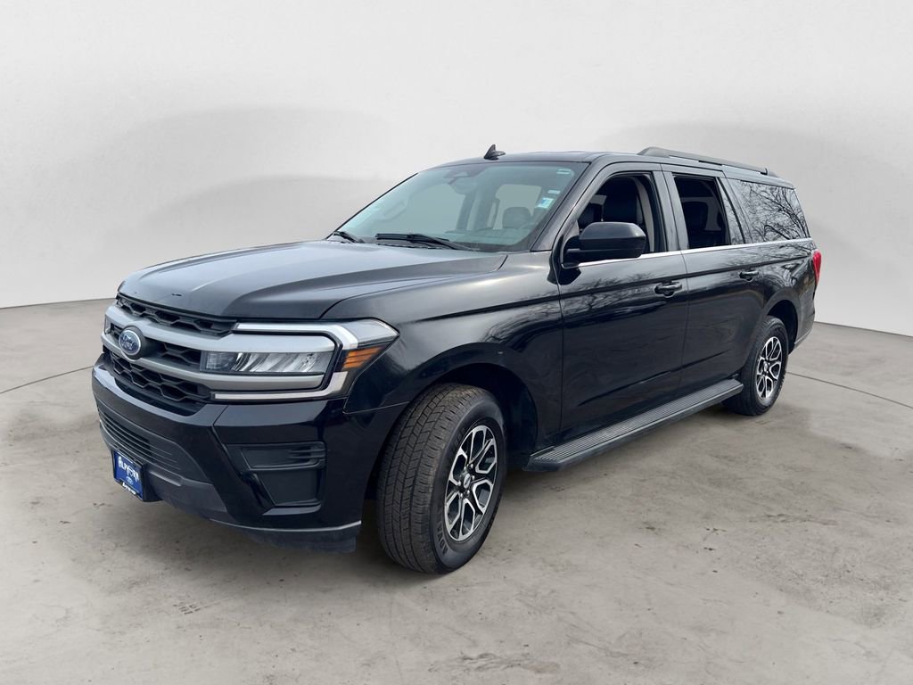 Used 2024 Ford Expedition Max XLT image 6