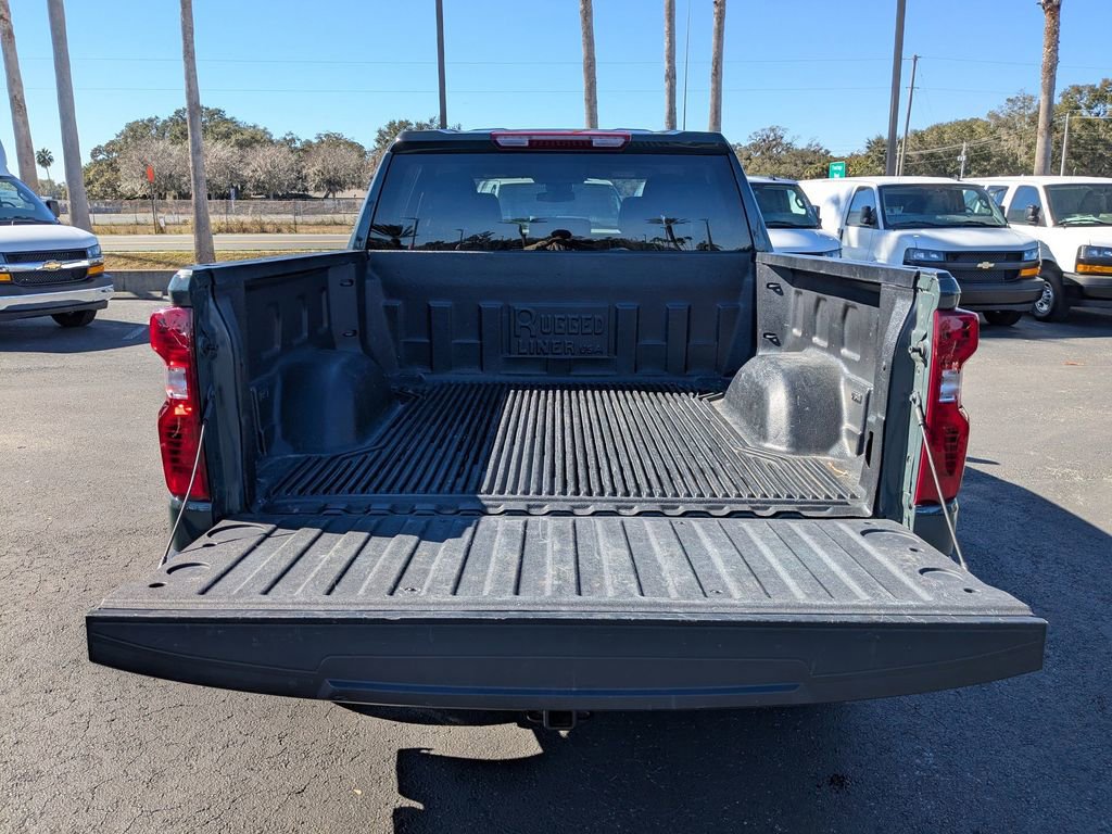 Used 2025 Chevrolet Silverado 1500 LT image 13