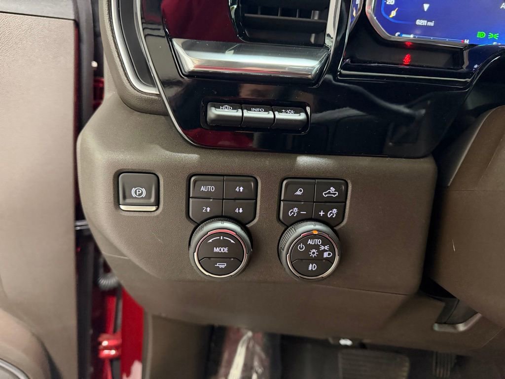 Used 2026 Chevrolet Silverado 2500 LTZ w/ LTZ Premium Package image 6