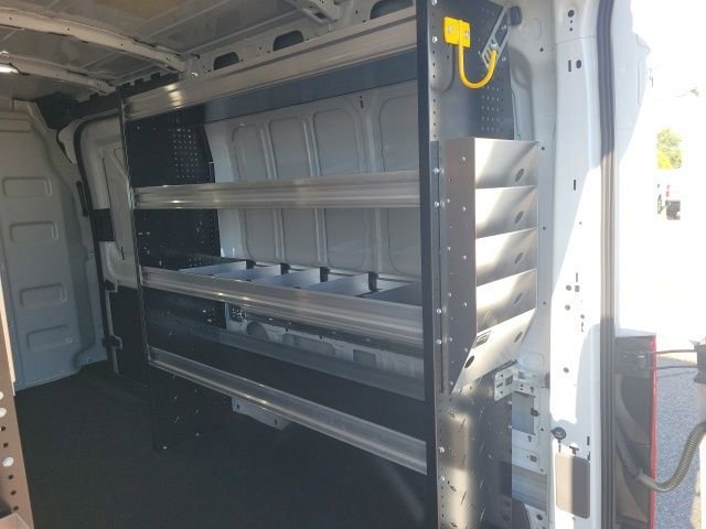 New 2026 Ford Transit 250 148 Medium Roof w/ Electrician Trade Package RWD image 28