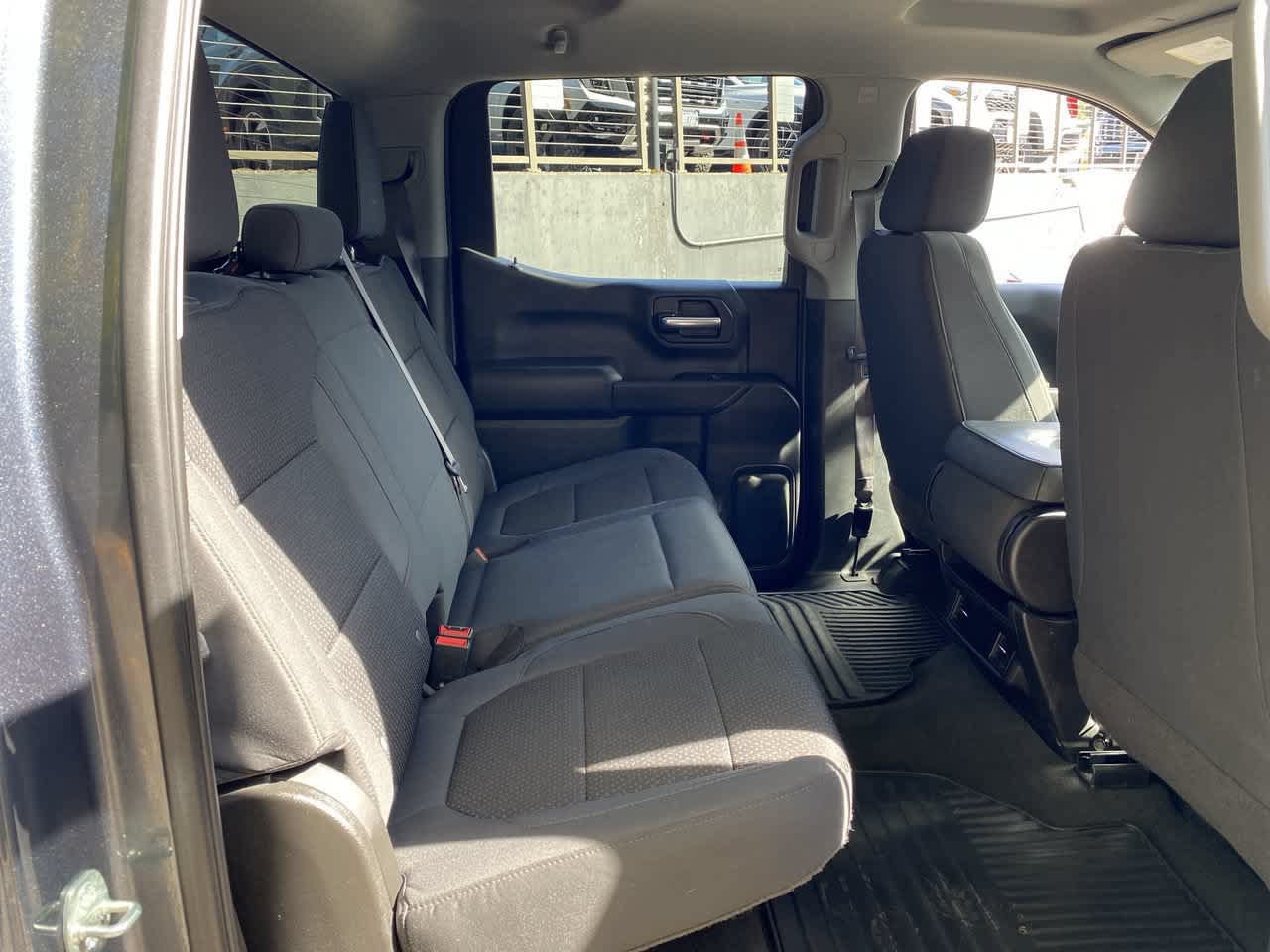 Used 2022 Chevrolet Silverado 1500 Custom AWD/4WD image 17